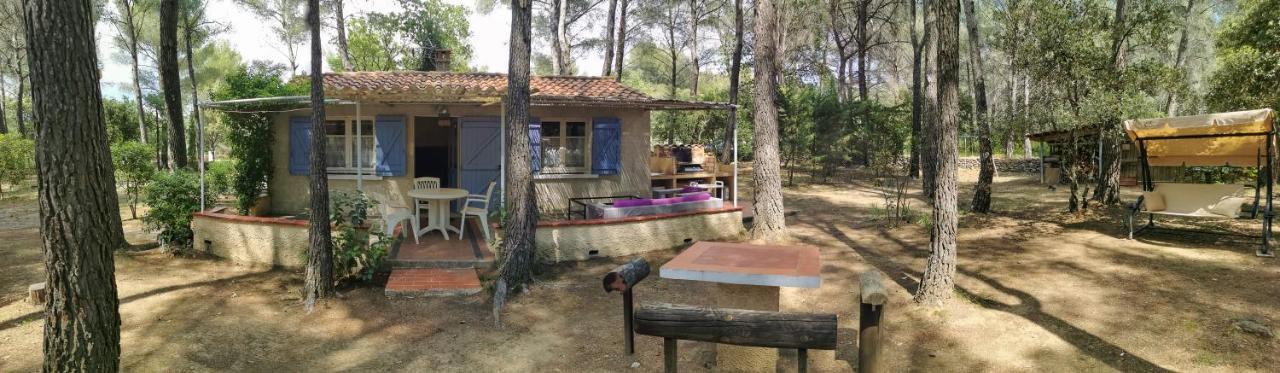 Maisonnette En Pleine Nature Le Beausset Dış mekan fotoğraf