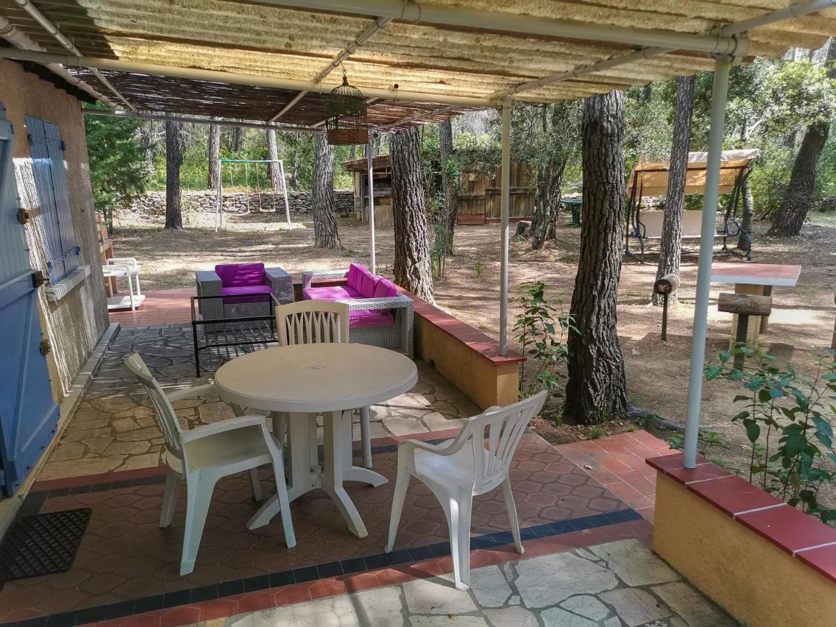 Maisonnette En Pleine Nature Le Beausset Dış mekan fotoğraf